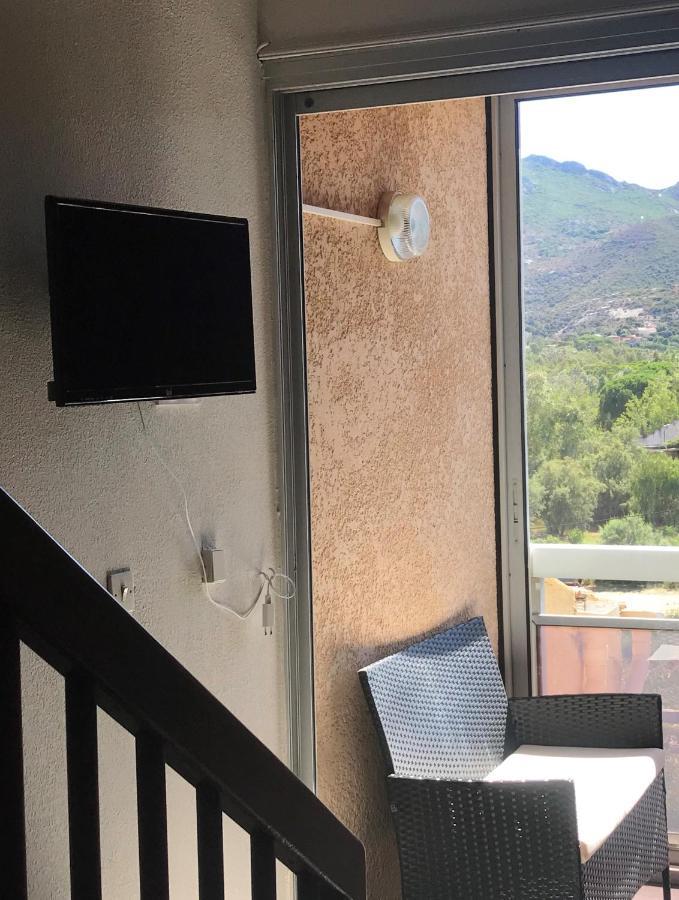 Duplex Renove Les Pieds Dans L'Eau Apartment Calvi  Luaran gambar